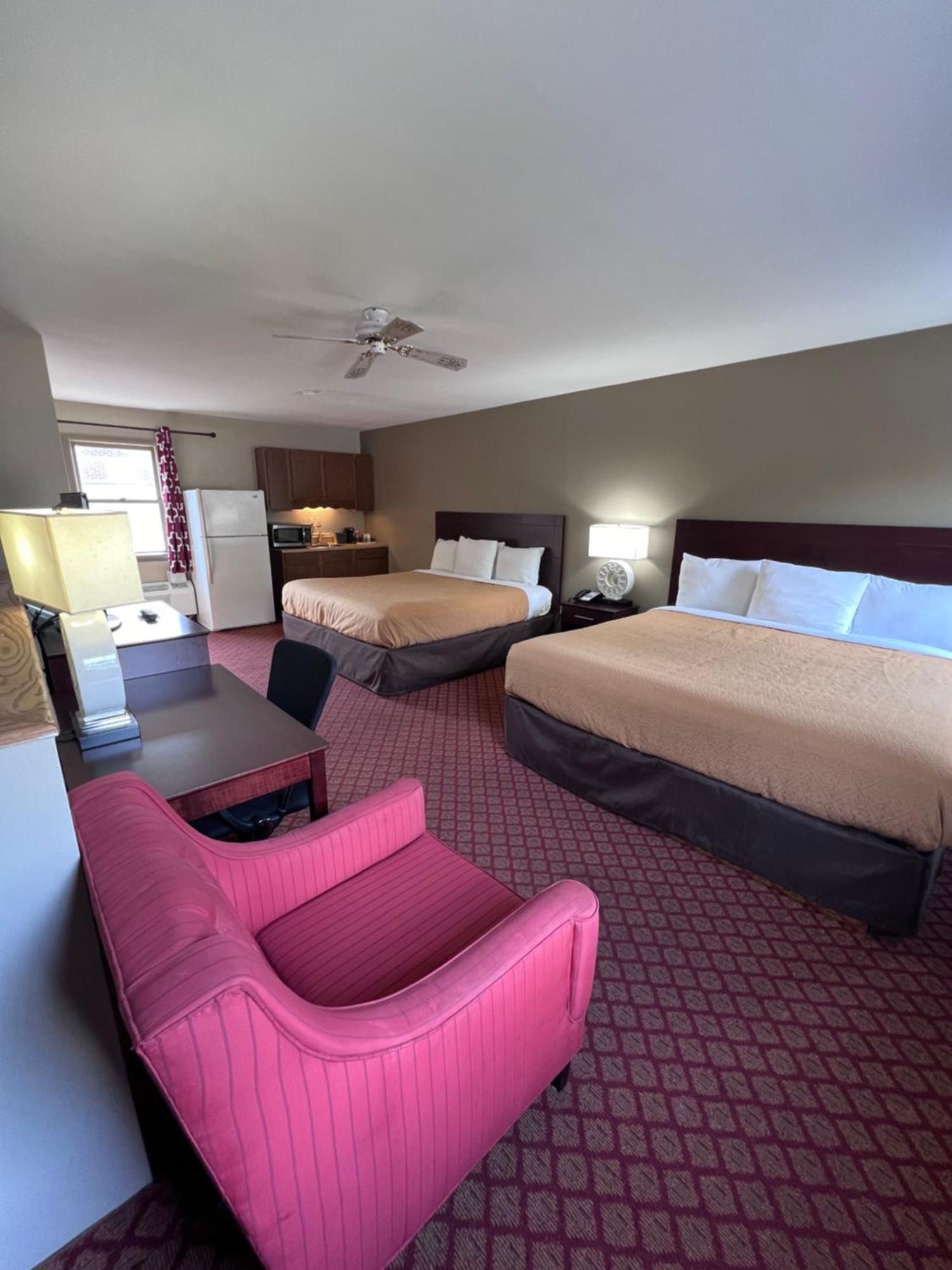 Rodeway Inn & Suites Hershey Exterior foto